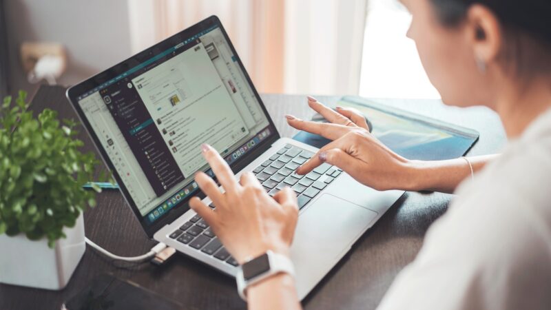 15 online high-profit businesses to launch in 2025